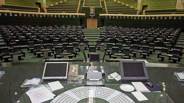 جلسات علنی سه‌شنبه و چهارشنبه مجلس جهت رعایت دستورالعمل‌های بهداشتی لغو شد