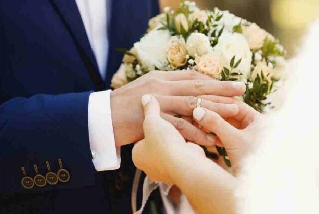اختصاص فصلی مجزا در برنامه هفتم برای اولین بار به حوزه زن و خانواده/ هدفگذاری قانونگذار برای کاهش «سن ازدواج» تا سال ۱۴۰۷