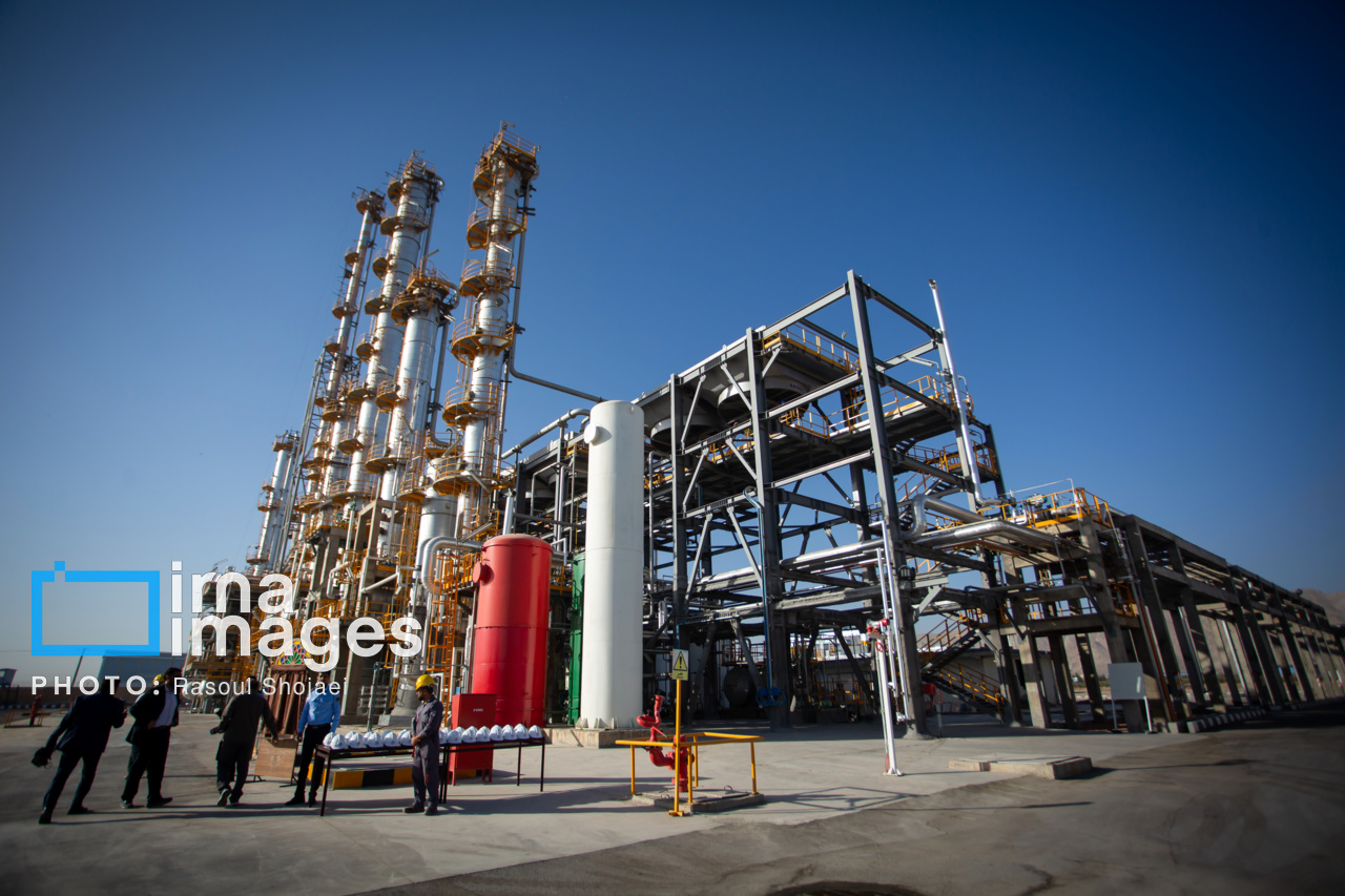 ناترازی انرژی و تامین خوراک مهمترین چالش صنعت پتروشیمی