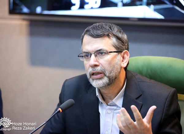 اولین تور باغ هنر ویژه نوجوانان برگزار شد/ گل مهم دنیای امروز را تغییر دهندگان جوامع می‌زنند 