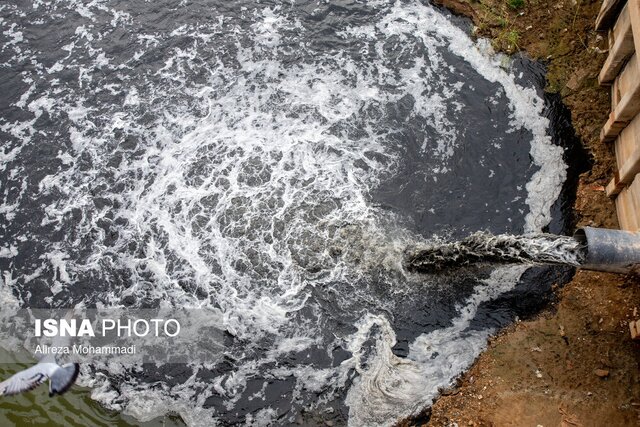 انتشار بوی فاضلاب صنعتی مردم خرمشهر را آزار می‌دهد/ پیگیری زیست‌محیطی تا رفع مشکل