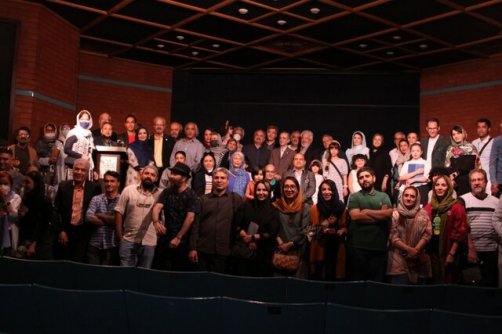 یک مراسم تئاتری تحت تاثیر حادثه متروپل آبادان