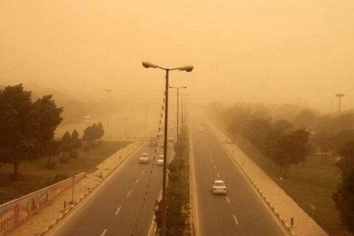 غرب ایران، همچنان در مسیر گرد و غبار