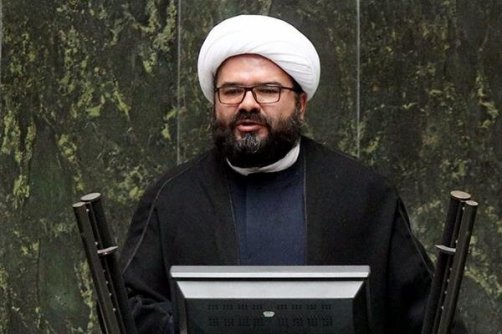 نیک بین: کارانه پزشکان در ۴ سال گذشته پرداخت نشده است