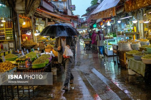 رگبار و رعد و برق در برخی استان‌ها/ کاهش دما در نوار شمالی کشور