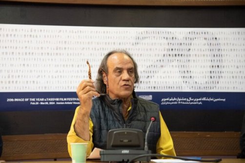 سیف الله صمدیان: با وجدان‌تان به «تصویر سال» بیاید