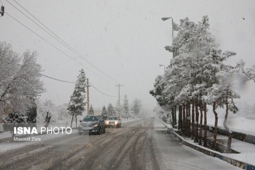 بارش برف و باران در غالب نقاط کشور/تداوم آلودگی هوای کلانشهرها تا شنبه