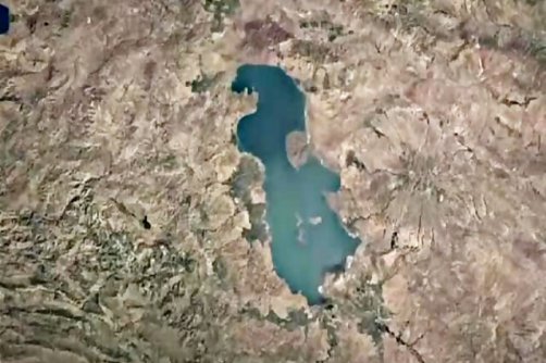 دریاچه ارومیه علیرغم هزینه میلیاردها دلار برای انتقال آب احیا نشد