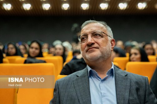  زاکانی به ایسنا اعلام کرد شهرداری تهران یازدهمین دستگاه مسئول آلودگی هوا/ آغاز ساخت اتوبوس‌های ۲۶ متری و ورود به پایتخت تا پایان سال