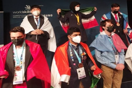 کسب مدال طلای تنها زن ایرانی مسابقات جهانی مهارت