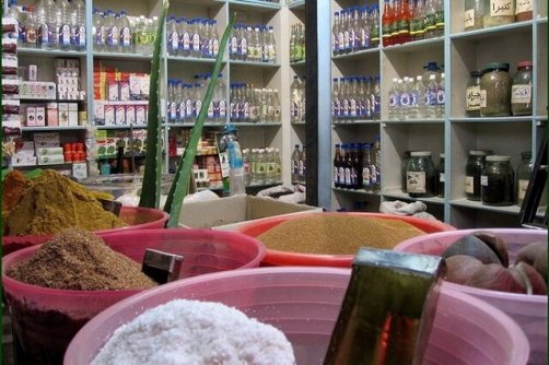 عطاری‌ها حق ورود به درمان و فروش داروهای ترکیبی را ندارند