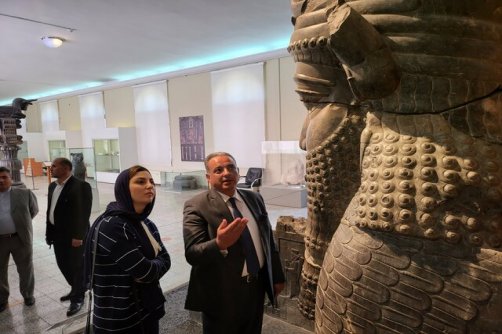  وزیر فرهنگ لبنان در باردبد از موزه ملی ایران: لنگه سرستون هخامنشی در موزه لبنان است