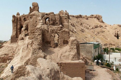 جیب خالی میراث برای ۲ قلعه‌ ۳ هزار ساله شهر کرمان
