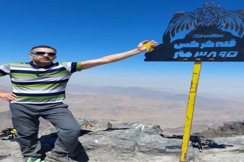 تیم کوهنوردی ایمیدرو بر فراز قله کرکس 