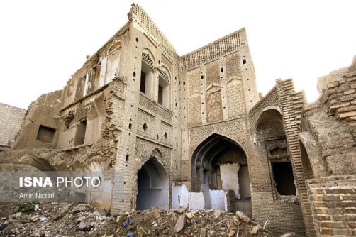 بارش سنگین؛ تیر خلاص بر پیکر نیمه‌جان آثار تاریخی در بام ایران 