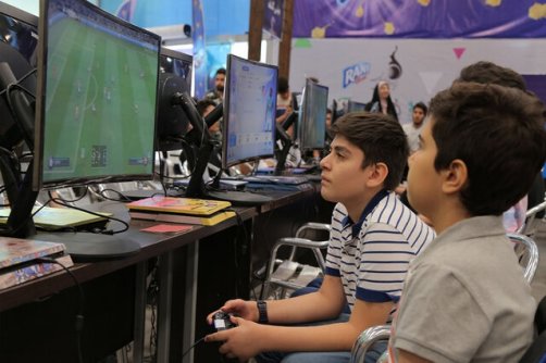 باید با آقای پزشکیان صحبت کنیم