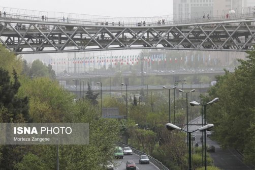 خیزش موقت گرد و خاک در غرب و جنوب تهران