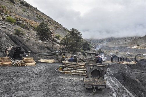 وزارت میراث فرهنگی به پرونده صدور مجوز در 