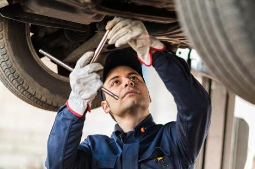 تدوین دوره‌های مهارت تکمیلی برای کارآموزان