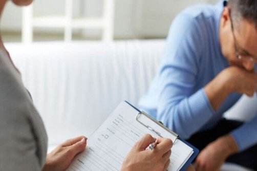 وجود ۱۰ هزار تخت روان‌پزشکی در کشور/سراج؛طرح وزارت بهداشت برای رفع نیازهای حوزه بیماری‌های روان