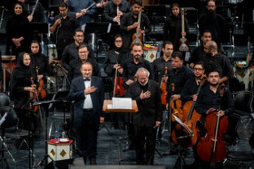 کنسرت «آن لحظه‌ها» عبدالحسین مختاباد