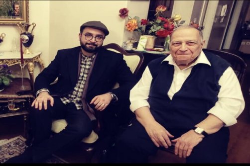 همای رادیو برای هنرمند «قصه شب» و «ظهر جمعه» 