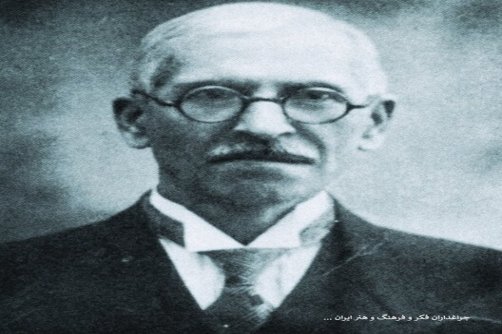 1۱ سال جست‌وجو برای نام یک شاعر!