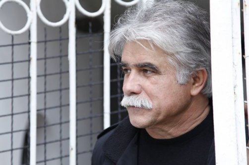  اکبر اکسیر، خطاب به مدیران فرهنگی: منتظرِ آمدنِ جسدِ شاعران نمانید!