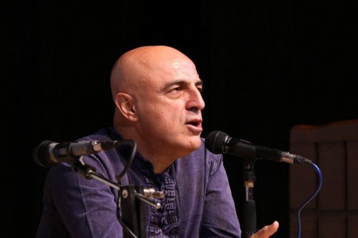  یک پژوهشگر: شعر آیینی آن است که گوینده از جان در راه عقایدش بگذرد