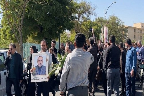 خالق «ائو» به آرامگاه ابدی رفت