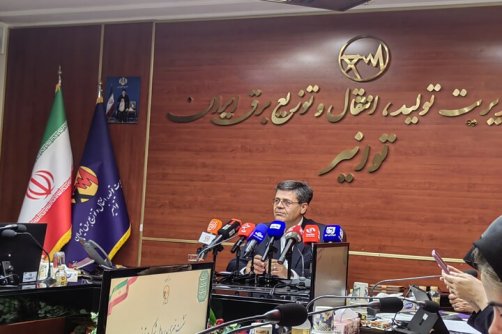 مدیرعامل توانیر عنوان کرد کاهش ۵۴ درصدی قطع و وصل برق در کشور/ آماده عبور از زمستان می‌شویم 